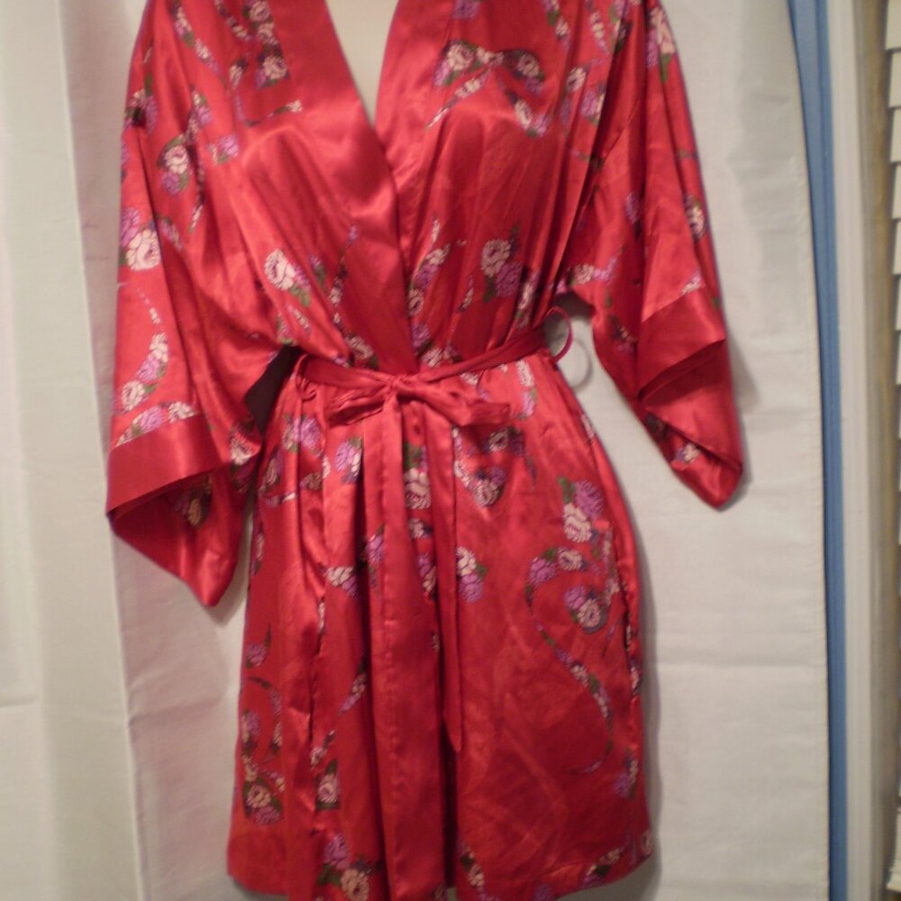 VICTORIA SECRET ANGEL RED FLORAL SHORT ROBE SZ S/M